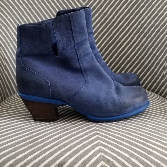 John Fluevog Shoes - John Fluevog Hopefuls Rosy Blue Leather Boots